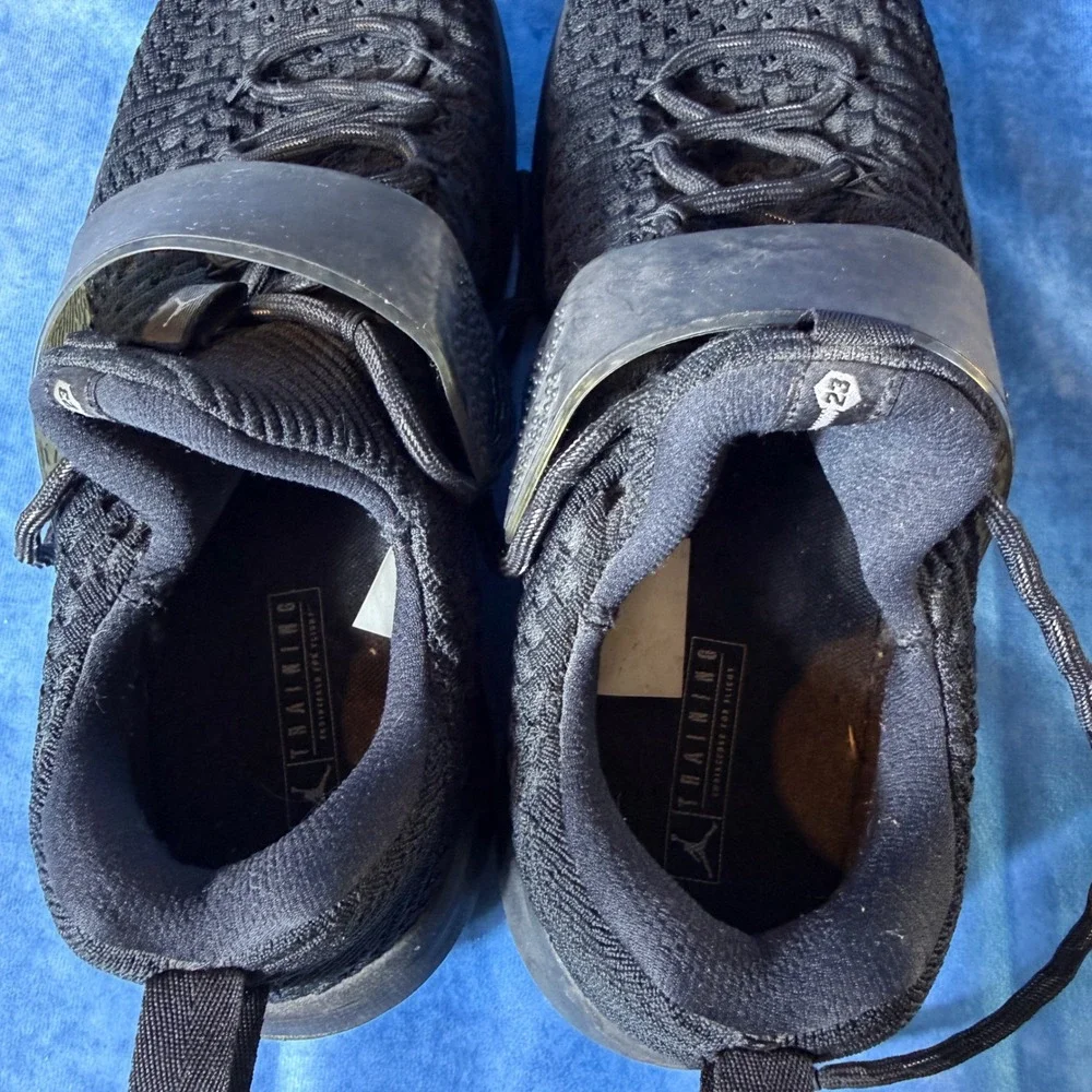 Jordan Trainer 2 Flyknit Triple Black Mens Training Shoes 921210-013 Size 10.5